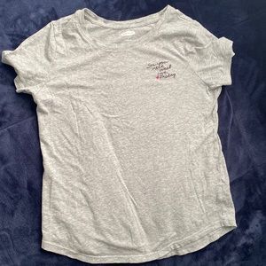 Old navy T-shirt